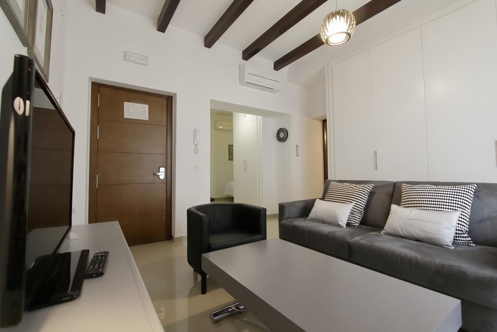 Apartamentos Plaza Nueva Siviglia Esterno foto