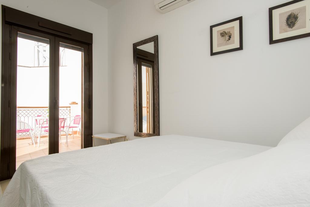 Apartamentos Plaza Nueva Siviglia Camera foto
