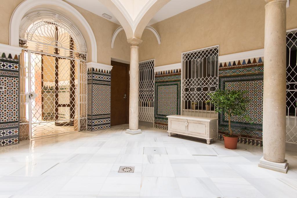 Apartamentos Plaza Nueva Siviglia Esterno foto