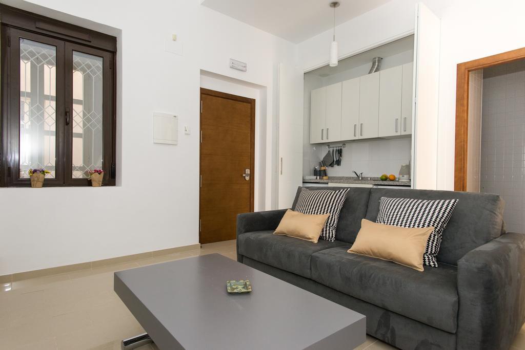 Apartamentos Plaza Nueva Siviglia Camera foto